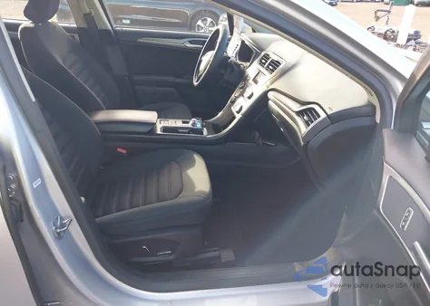 2017 Ford Fusion Hybrid Se z USA, uszkodzony, nr VIN 3FA6P0LU3HR323772